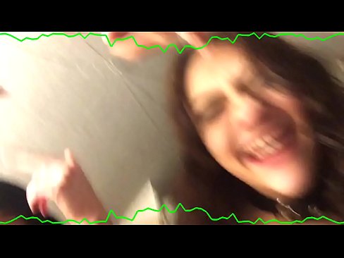 ❤️ 两位性感的黑发美女情感内裤留住混蛋古怪的婊子 ️ Fucking️❤